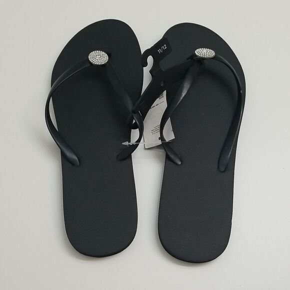 💚 3/$10 Sandals. C2b1 - Picture 2 of 4